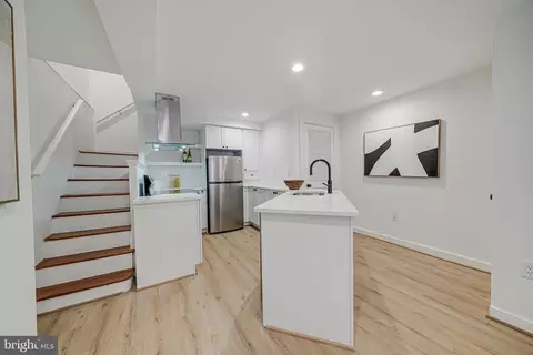 106 3rd St NE, Washington, DC 20002 photo 15