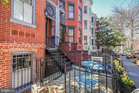 106 3rd St NE, Washington, DC 20002 photo 3