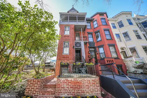 106 3rd St NE, Washington, DC 20002