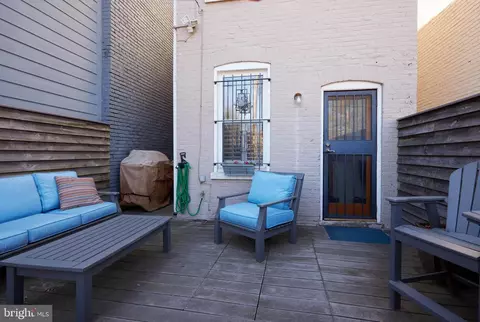 Exterior - 423 3rd St NE, Washington, DC 20002 photo 5 of 10