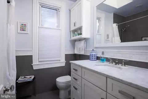 Bath - 423 3rd St NE, Washington, DC 20002 photo 2 of 2