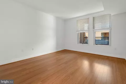 Living - 915 E Street St NW #1111, Washington, DC 20004 photo 6 of 6