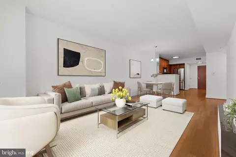 Living - 915 E Street St NW #1111, Washington, DC 20004 photo 3 of 6