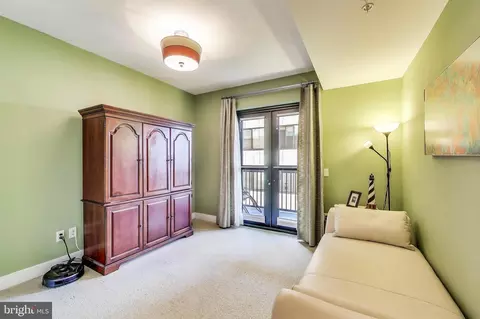910 M St NW #810, Washington, DC 20001 photo 19