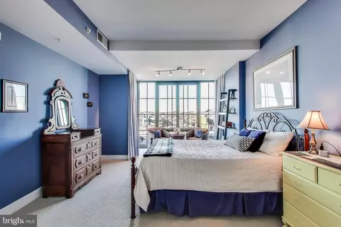 910 M St NW #810, Washington, DC 20001 photo 13