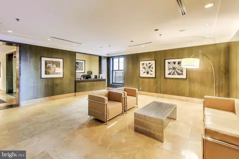 910 M St NW #810, Washington, DC 20001 photo 28
