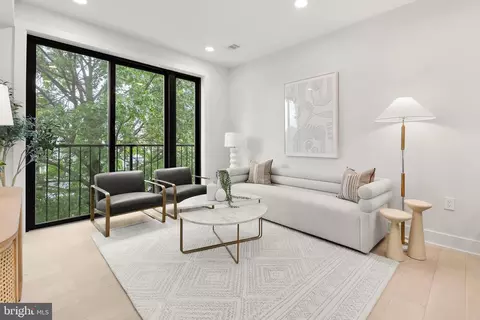 3934 14th St NW #301, Washington, DC 20011