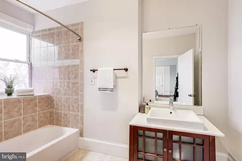 170 T St NE, Washington, DC 20002 photo 18