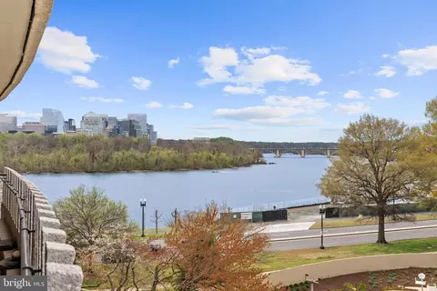 700 New Hampshire Ave NW #508, Washington, DC 20037