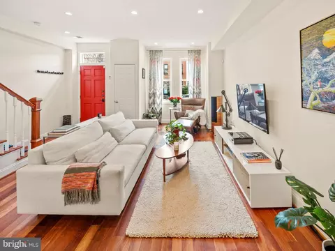 Other - 527 10th St SE, Washington, DC 20003 photo 3 of 24