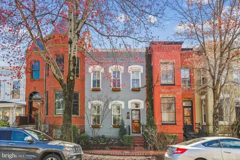 1107 C St NE, Washington, DC 20002