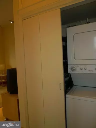 Other - 326 8th St NE #402, Washington, DC 20002 photo 13 of 27