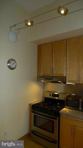 Other - 326 8th St NE #402, Washington, DC 20002 photo 8 of 27