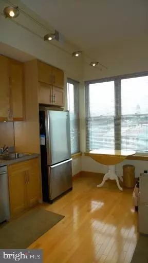 Other - 326 8th St NE #402, Washington, DC 20002 photo 9 of 27