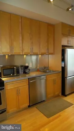 Other - 326 8th St NE #402, Washington, DC 20002 photo 10 of 27