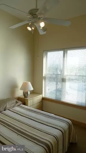 Bedroom - 326 8th St NE #402, Washington, DC 20002 photo 3 of 5