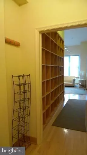Entry Way - 326 8th St NE #402, Washington, DC 20002 photo 3 of 7