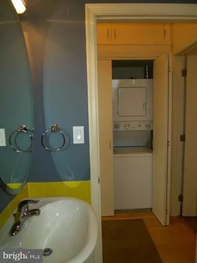 Other - 326 8th St NE #402, Washington, DC 20002 photo 12 of 27