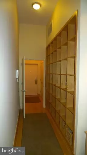 Entry Way - 326 8th St NE #402, Washington, DC 20002 photo 2 of 7