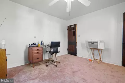 Bedroom - 2211 32nd Pl SE, Washington, DC 20020 photo 4 of 4