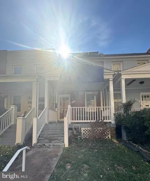 1610 Newton St NW, Washington, DC 20010