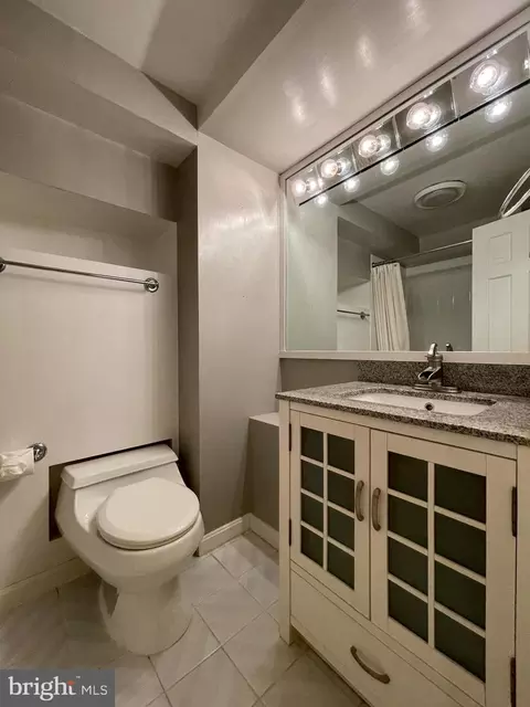 614 A St NE, Washington, DC 20002 photo 36