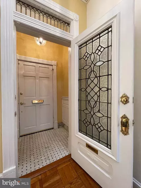614 A St NE, Washington, DC 20002 photo 3