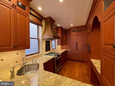 614 A St NE, Washington, DC 20002 photo 13