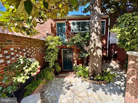 614 A St NE, Washington, DC 20002 photo 41