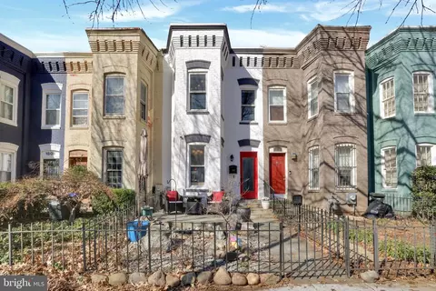 1812 8th St NW, Washington, DC 20001