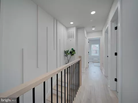 Entry Way - 2527 3rd St NE, Washington, DC 20002 photo 7 of 10