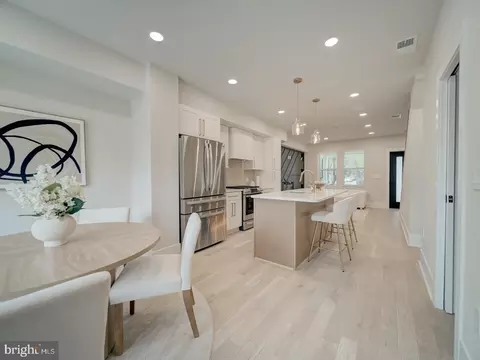 Dining - 2527 3rd St NE, Washington, DC 20002 photo 4 of 4