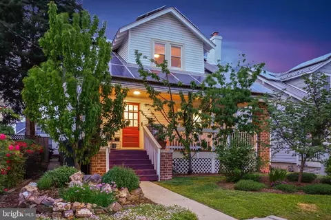 859 Van Buren St NW, Washington, DC 20012