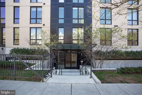 1380 Quincy St NW #3B, Washington, DC 20011