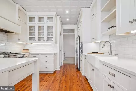 518 G St NE, Washington, DC 20002 photo 15