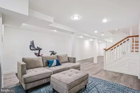 518 G St NE, Washington, DC 20002 photo 39