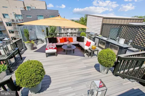 1217 N Street St NW #PENTHOUSE, Washington, DC 20005 photo 2