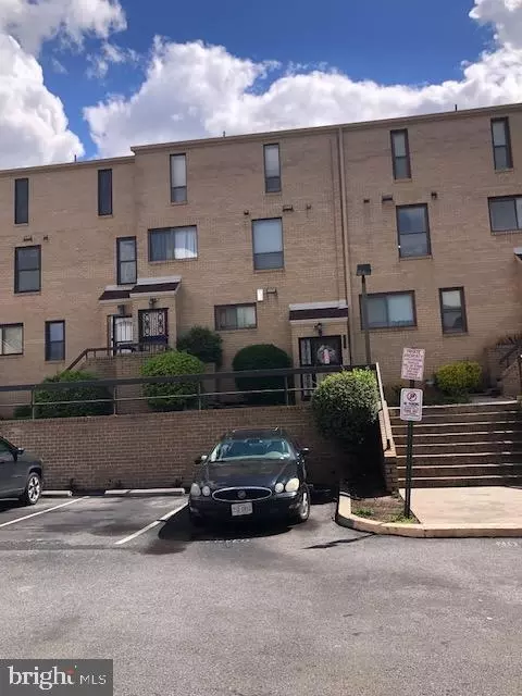 2753 31st Pl NE #2753, Washington, DC 20018