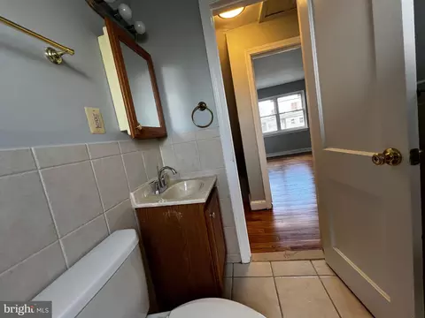 Bath - 1171 Summit St NE, Washington, DC 20002 photo 2 of 3