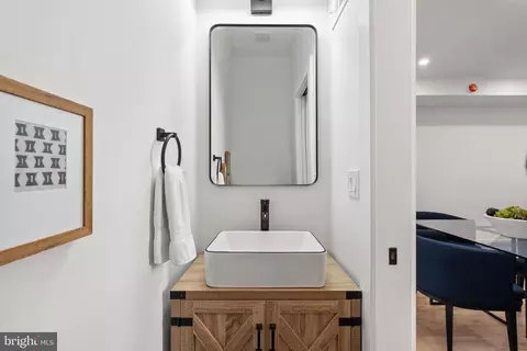 1361 Spring Rd NW, Washington, DC 20010 photo 16