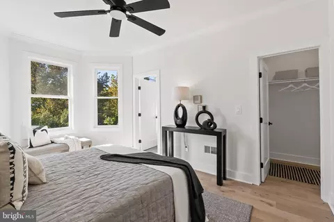 1361 Spring Rd NW, Washington, DC 20010 photo 18