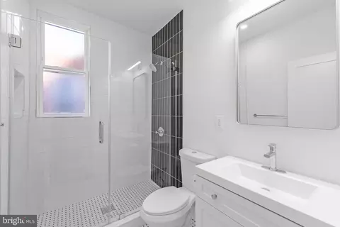 1361 Spring Rd NW, Washington, DC 20010 photo 25
