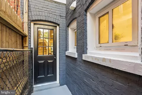 1361 Spring Rd NW, Washington, DC 20010 photo 38