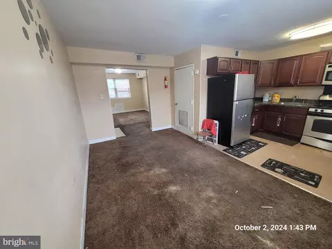 Living - 2642 Birney Pl SE #202, Washington, DC 20020 photo 2 of 3