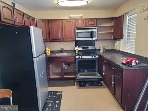 Kitchen - 2642 Birney Pl SE #202, Washington, DC 20020 photo 2 of 2
