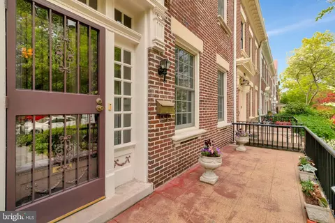 Exterior - 2922 Upton St NW, Washington, DC 20008 photo 2 of 11