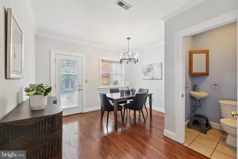 536 11th St SE, Washington, DC 20003 photo 14