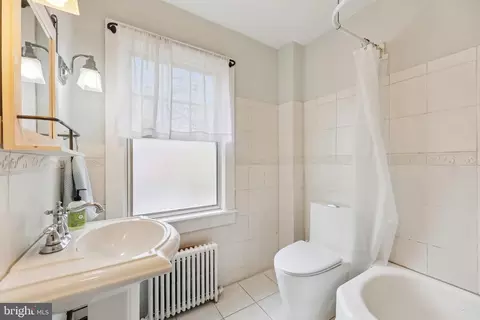 536 11th St SE, Washington, DC 20003 photo 21