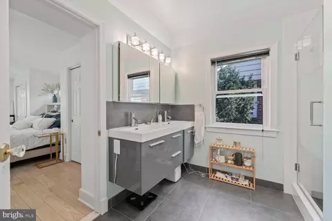 Bath - 4753 Macarthur Blvd NW, Washington, DC 20007 photo 3 of 5