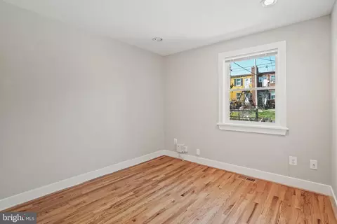 Bedroom - 1244 16th St NE, Washington, DC 20002 photo 3 of 4